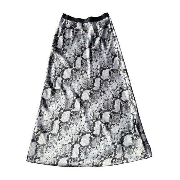Victoria's Secret PINK Satin Skirt Snake Skin Color Size M - Picture 5 of 10